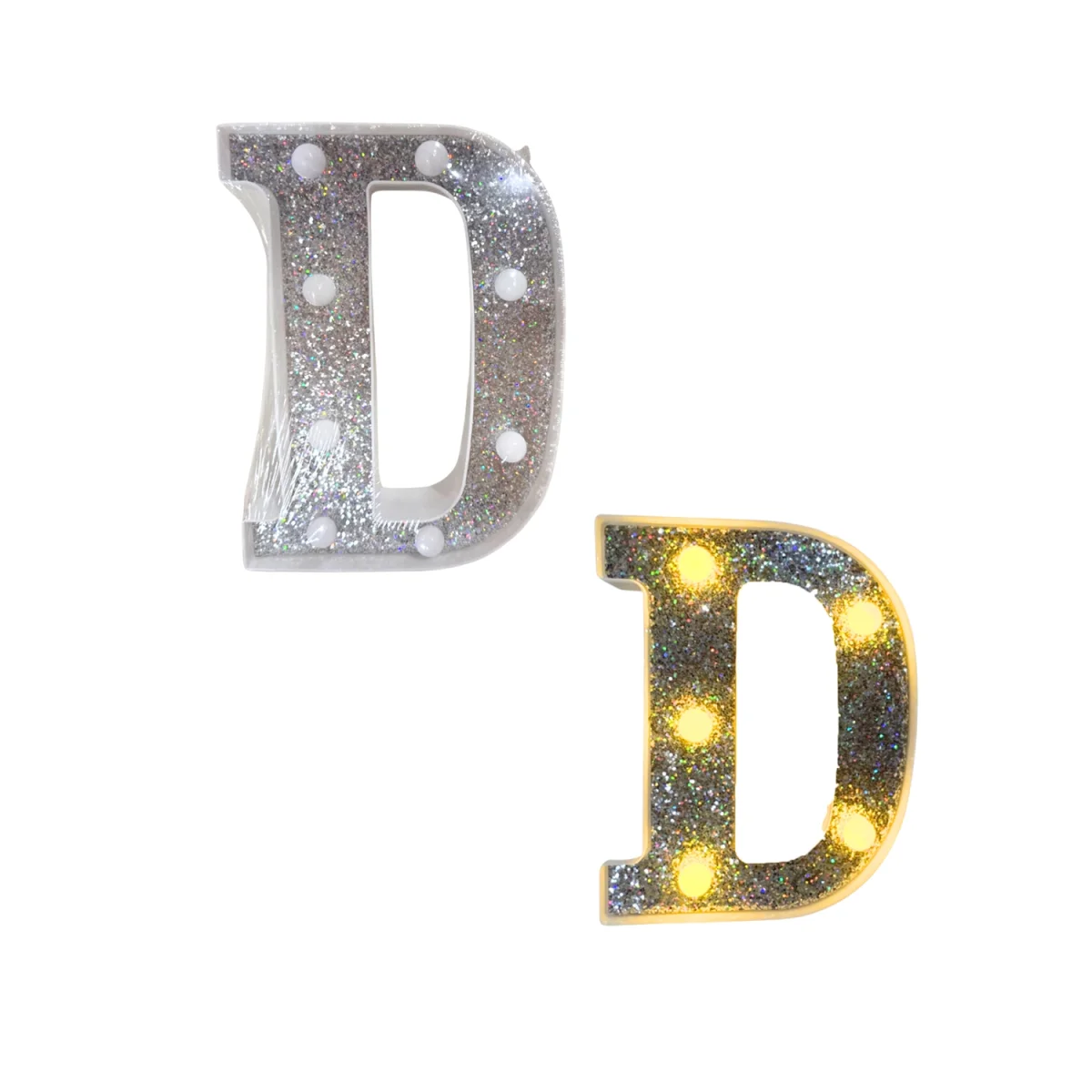 LAMPARA DE LETRA D 16CM FONDO PLATEADO BRILLANTE LUZ CALIDA
