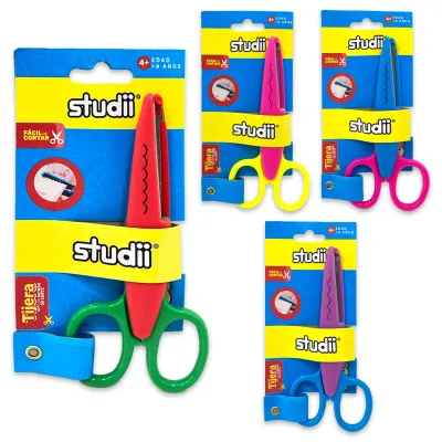 TIJERA CON PATRON DE CORTE (CJX48)